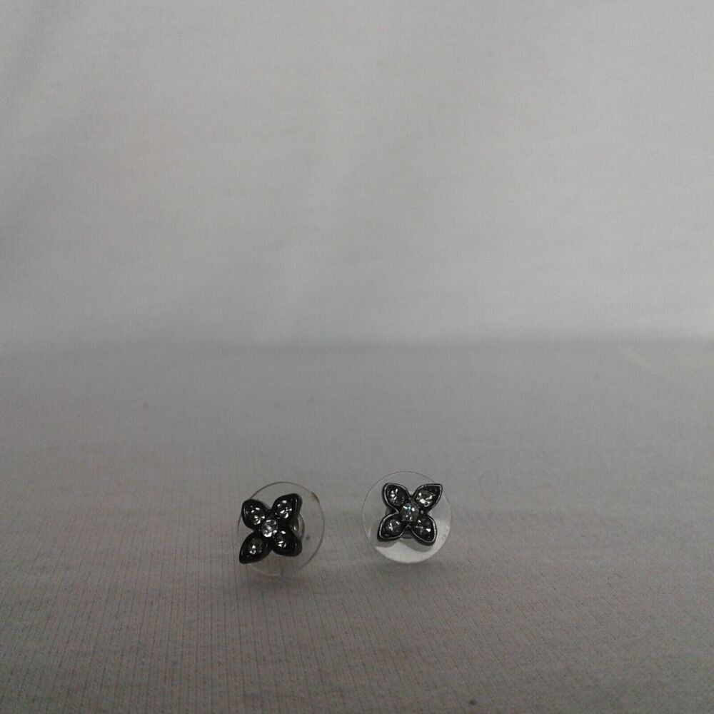 Flower Earrings With Rhinestones pierced